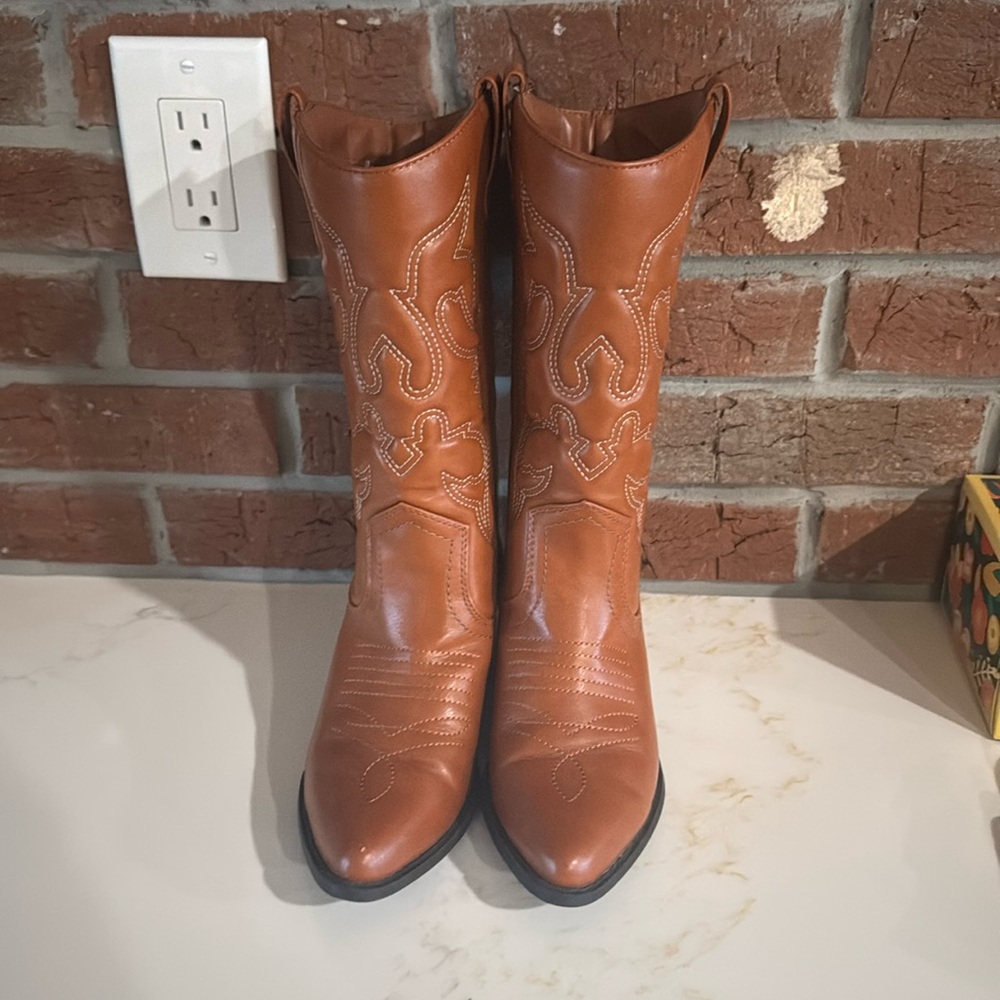 Cowboy boots